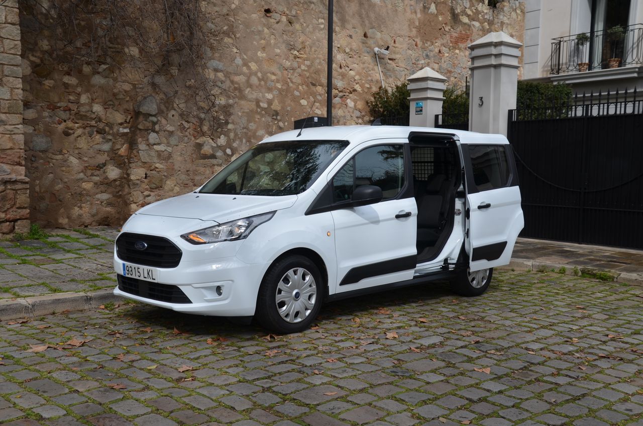Ford Transit Connect KOMBI TREND 1.5 EcoBlue 100cv MT6 E6/ OPORTUNIDAD ..  - Foto 20