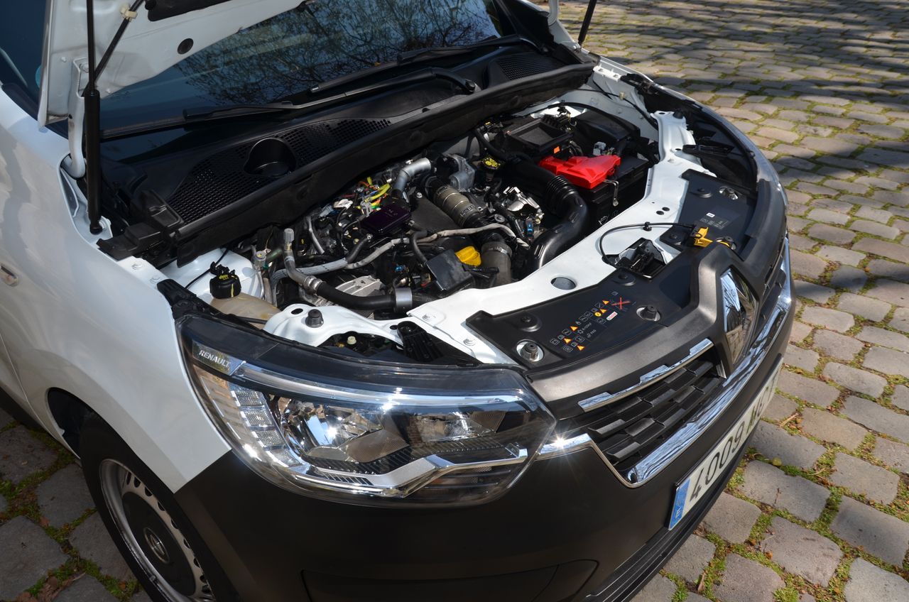 Renault Express CONFORT 1.5 BlueDci 70KW ( 95CV ) FURGÓN  / CERRADURAS ANTIRROBO - Foto 28