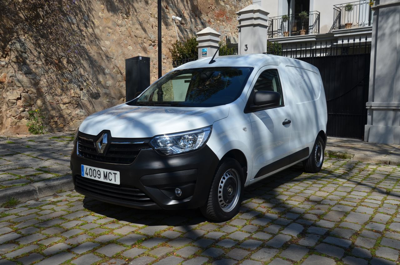 Renault Express CONFORT 1.5 BlueDci 70KW ( 95CV ) FURGÓN  / CERRADURAS ANTIRROBO  - Foto 24