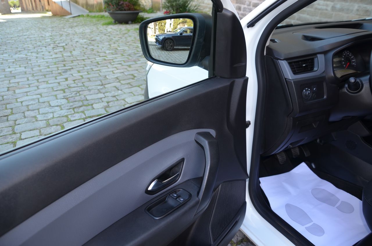 Renault Express CONFORT 1.5 BlueDci 70KW ( 95CV ) FURGÓN  / CERRADURAS ANTIRROBO - Foto 14