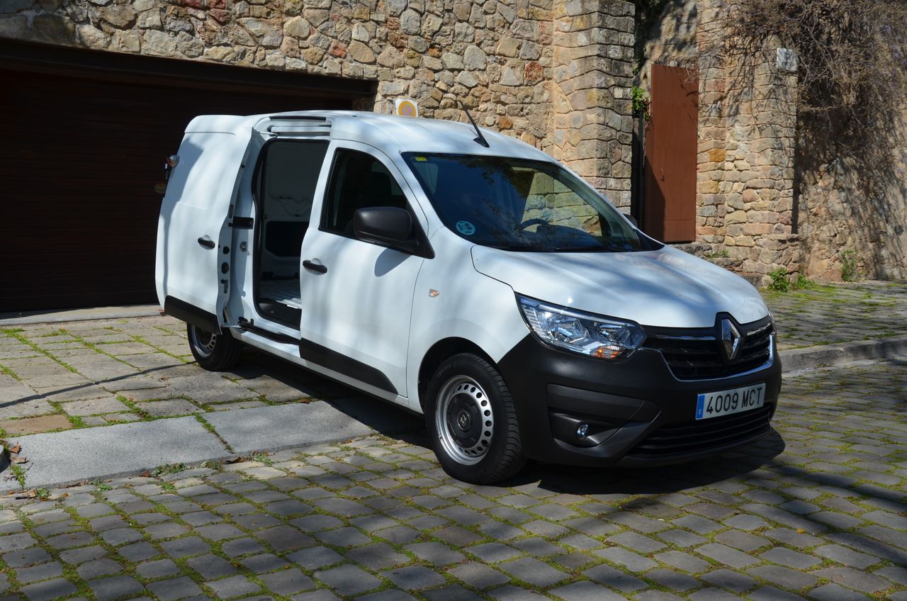 Renault Express CONFORT 1.5 BlueDci 70KW ( 95CV ) FURGÓN  / CERRADURAS ANTIRROBO  - Foto 23