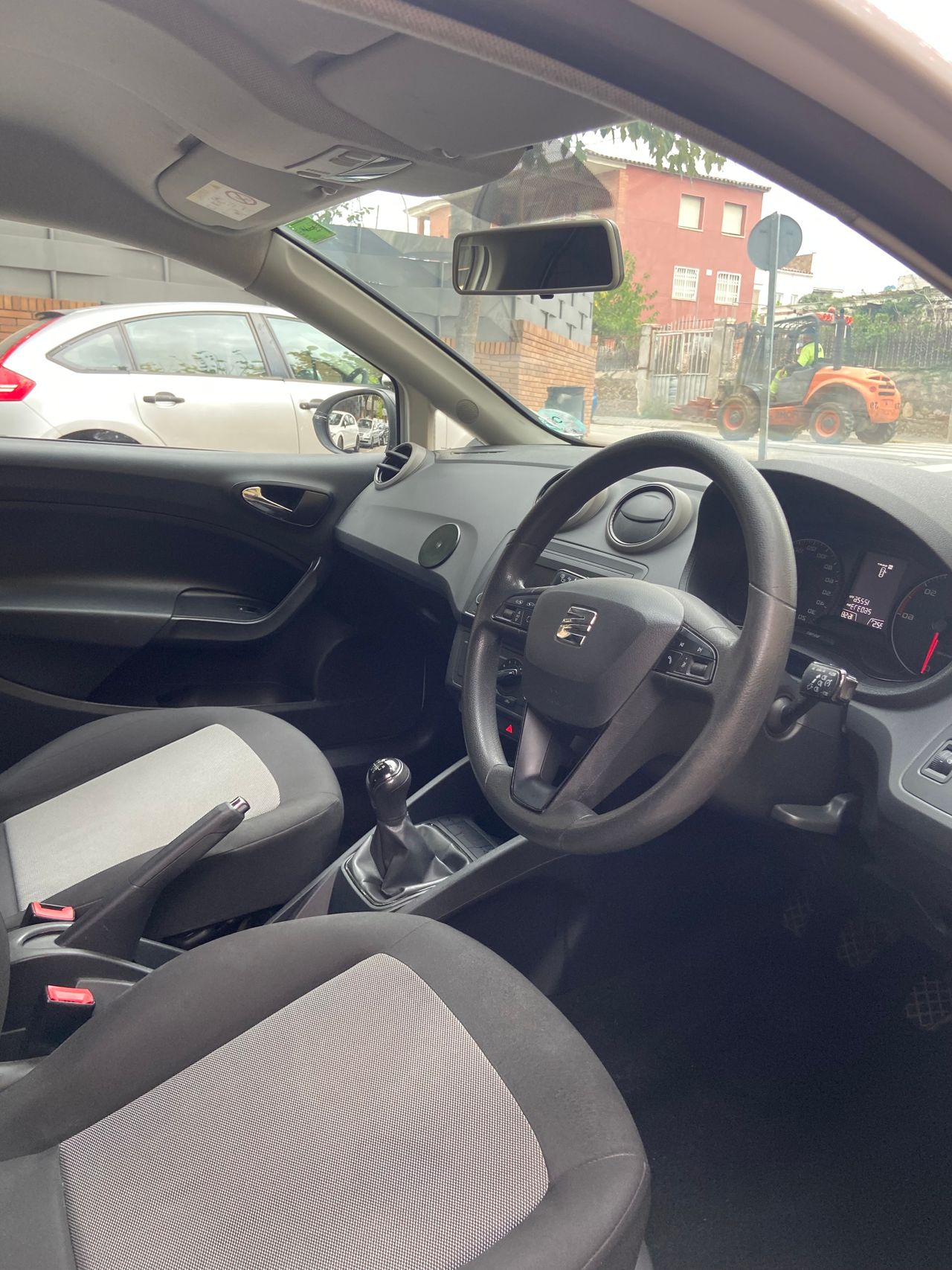 Seat Ibiza SC 1.4 TDI CR 75 Ecomotive Reference Plus 3p  - Foto 7