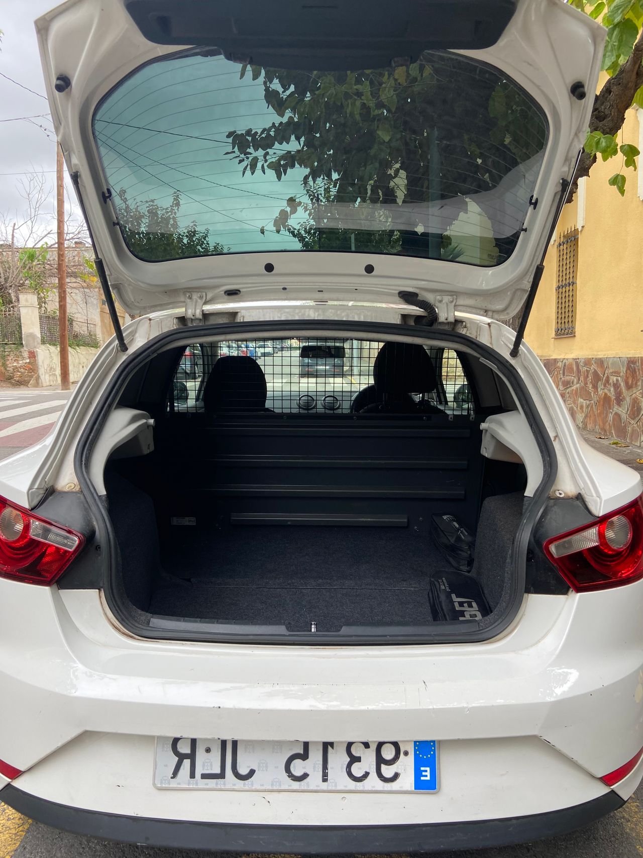 Seat Ibiza SC 1.4 TDI CR 75 Ecomotive Reference Plus 3p  - Foto 16