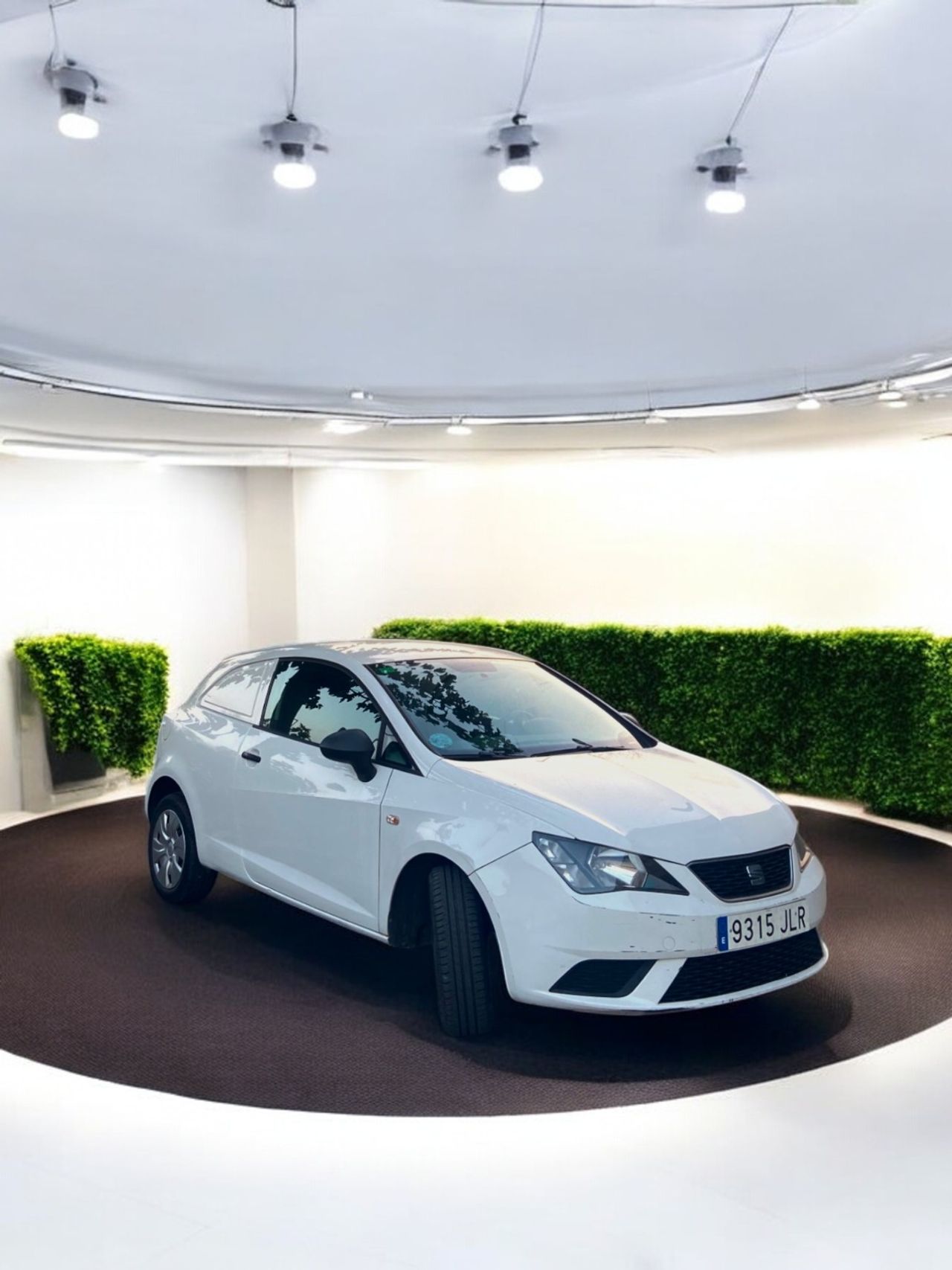 Seat Ibiza SC 1.4 TDI CR 75 Ecomotive Reference Plus 3p  - Foto 10