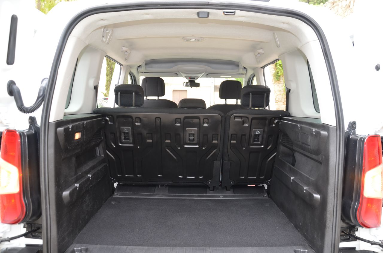 Citroën Berlingo TALLA M BLUEHDI 100CV LIVE PACK  .. OPORTUNIDAD DE  - Foto 38