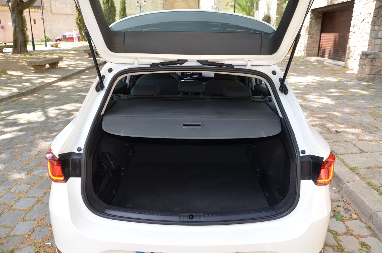 Seat Leon SPORTSTOURER  REFERENCE GO 2.0 TDI 115CV MY6 E6 .. SÚPER PRECIO  - Foto 24