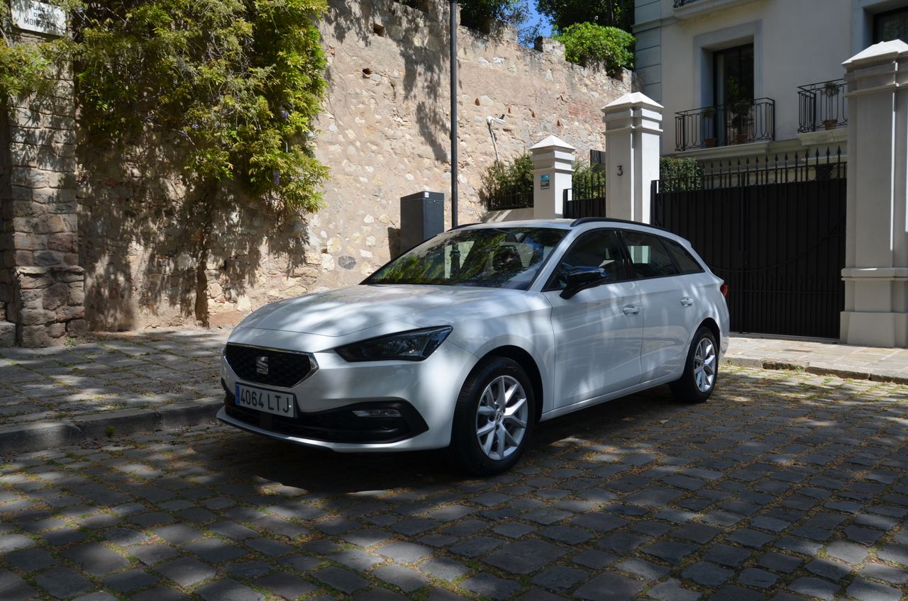 Seat Leon SPORTSTOURER  REFERENCE GO 2.0 TDI 115CV MY6 E6 .. SÚPER PRECIO  - Foto 17