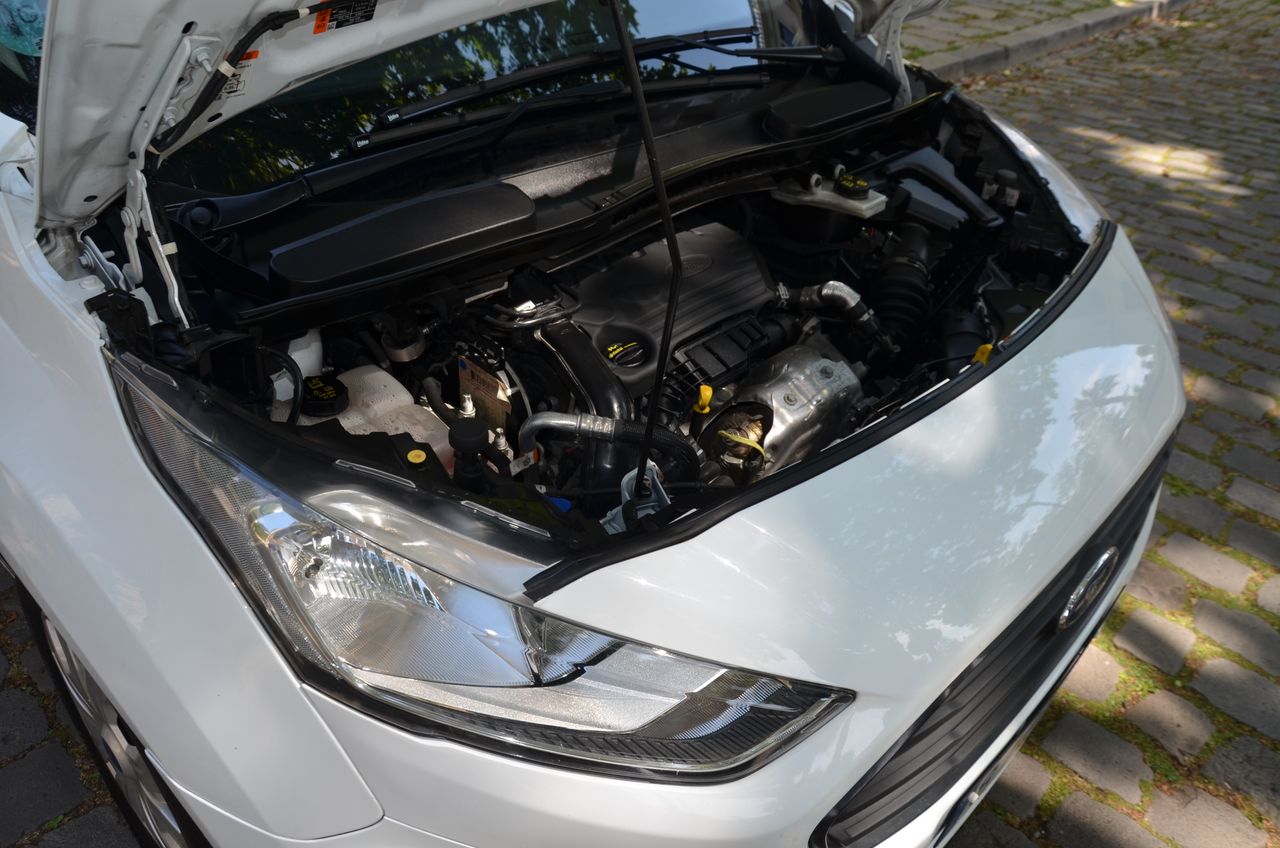 Ford Transit Connect FURGÓN 240 L2 TREND 1,5 ECOBLUE 100CV EXTRALARGA  - Foto 48