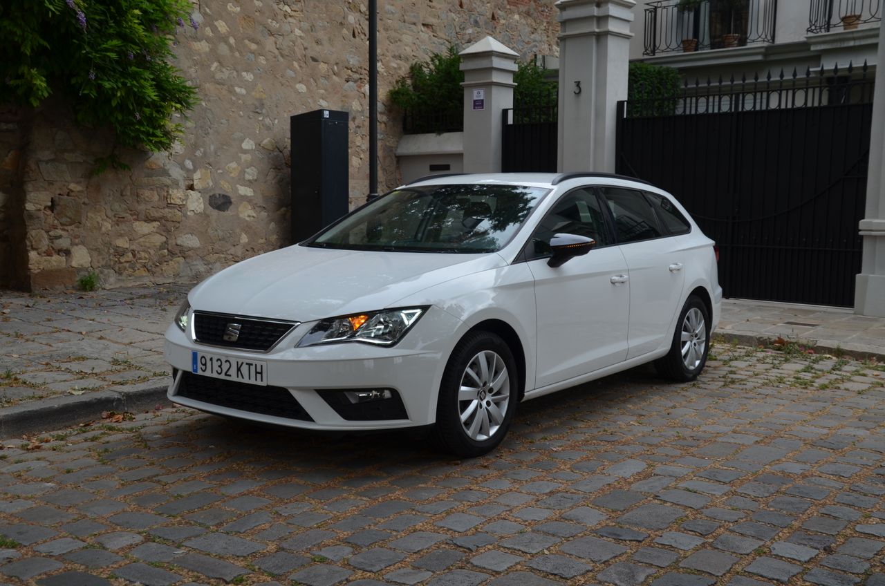Seat Leon ST REFERENCE EDITION  1.6 TDI 115CV OPORTUNIDAD // - Foto 12