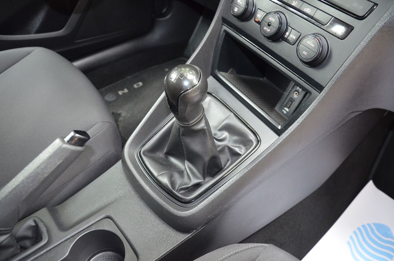 Seat Leon ST REFERENCE EDITION  1.6 TDI 115CV OPORTUNIDAD // - Foto 31