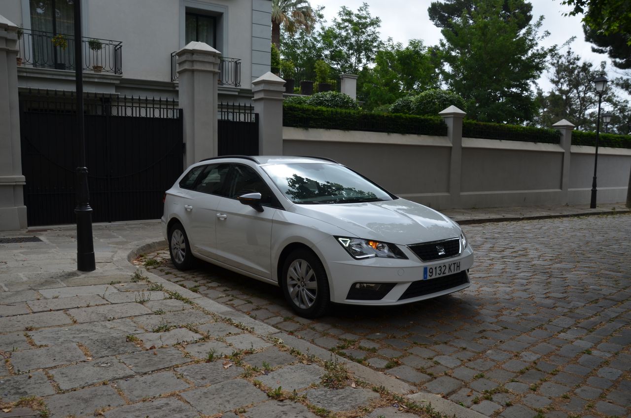 Seat Leon ST REFERENCE EDITION  1.6 TDI 115CV OPORTUNIDAD // - Foto 30