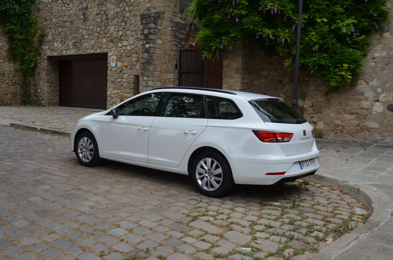 Seat Leon ST REFERENCE EDITION  1.6 TDI 115CV OPORTUNIDAD // - Foto 16