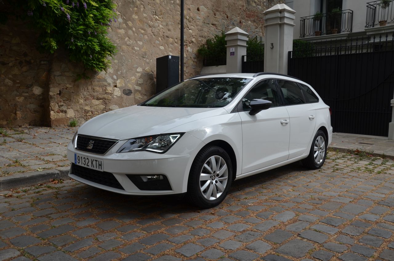 Seat Leon ST REFERENCE EDITION  1.6 TDI 115CV OPORTUNIDAD // - Foto 32