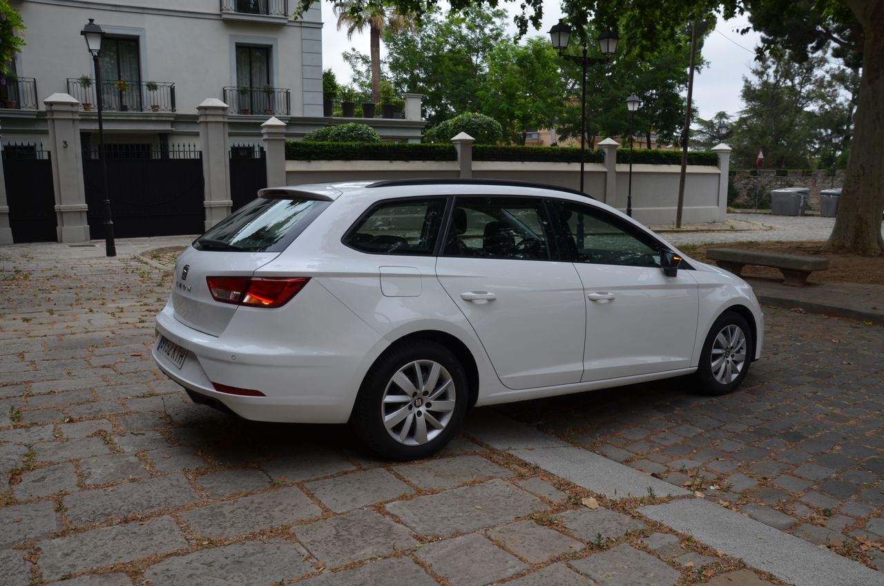 Seat Leon ST REFERENCE EDITION  1.6 TDI 115CV OPORTUNIDAD // - Foto 38