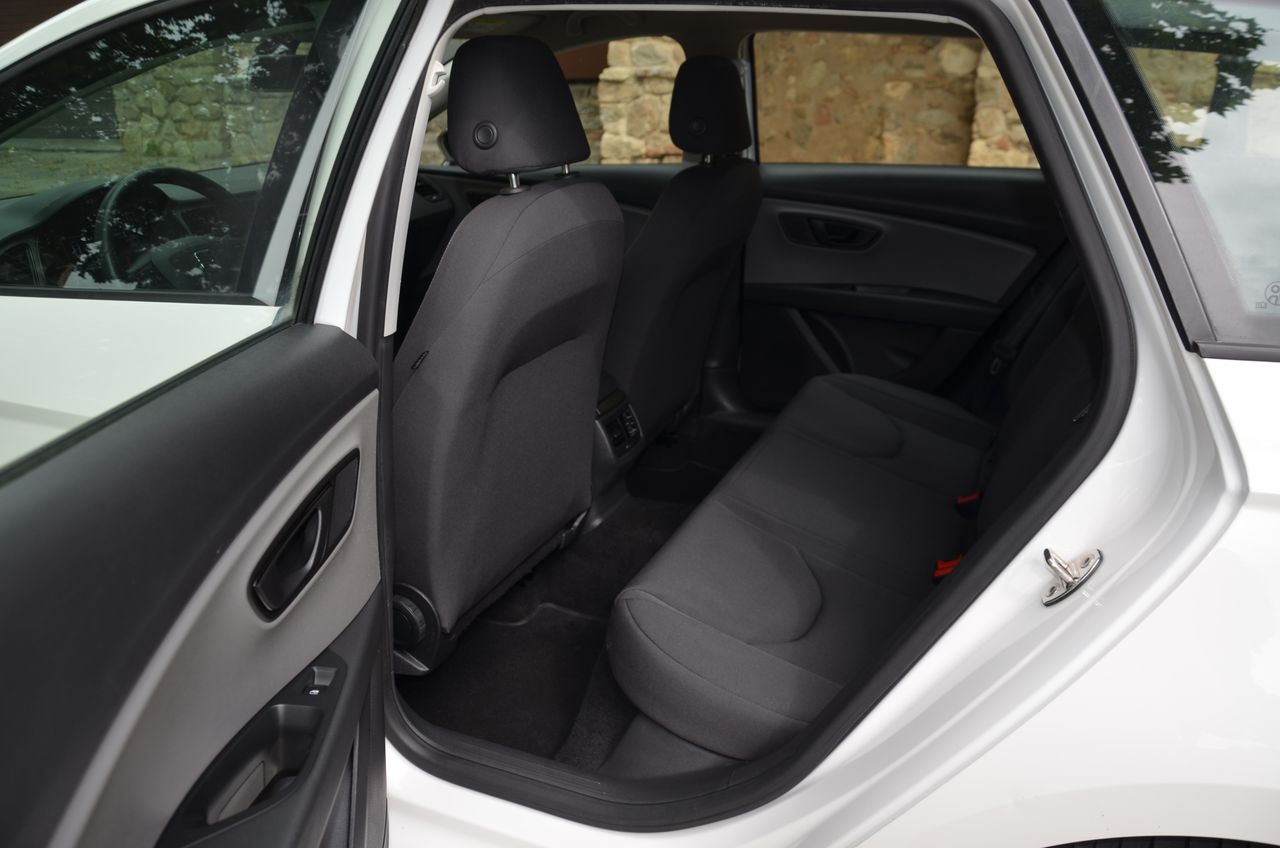 Seat Leon ST REFERENCE EDITION  1.6 TDI 115CV OPORTUNIDAD // - Foto 10