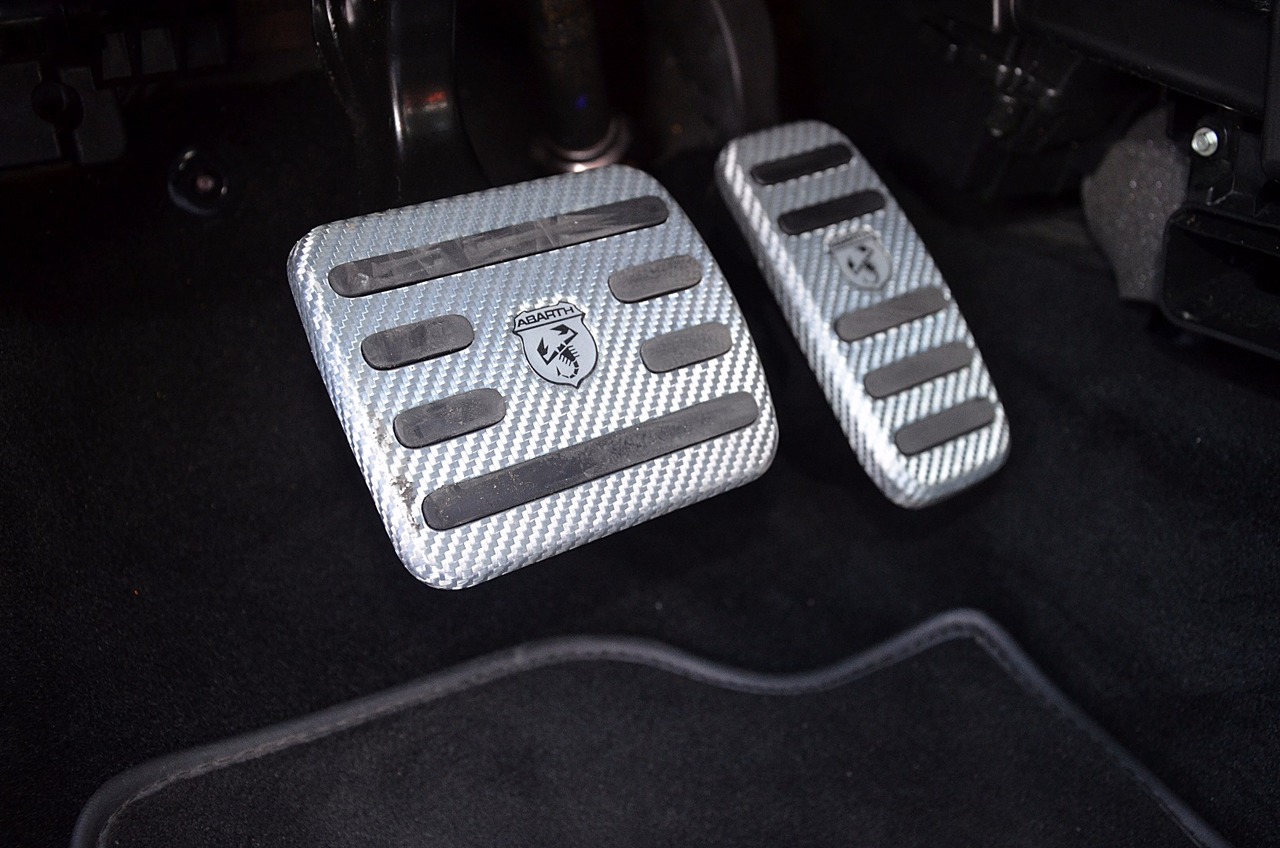 Abarth 500 595 Turismo 1.4 16v T-JET 160 CV RE-ESTRENO ../ SÓLO 16.000 KM - Foto 18