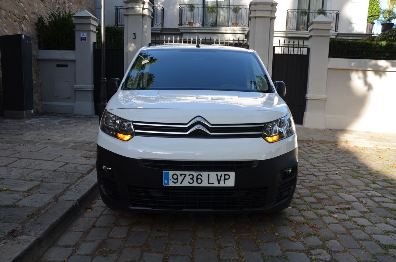 Citroën Berlingo BLUEHDI 75CV FURGÓN  ( ESTANTERÍAS MUEBLE DE TRABAJO SORTÍMO ) BOMBÍNES CERRAJERÍA EN PUERTAS  - Foto 35