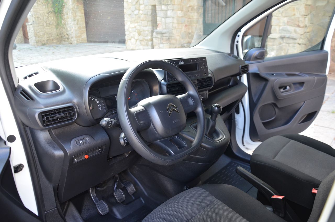 Citroën Berlingo BLUEHDI 75CV FURGÓN  ( ESTANTERÍAS MUEBLE DE TRABAJO SORTÍMO ) BOMBÍNES CERRAJERÍA EN PUERTAS  - Foto 6