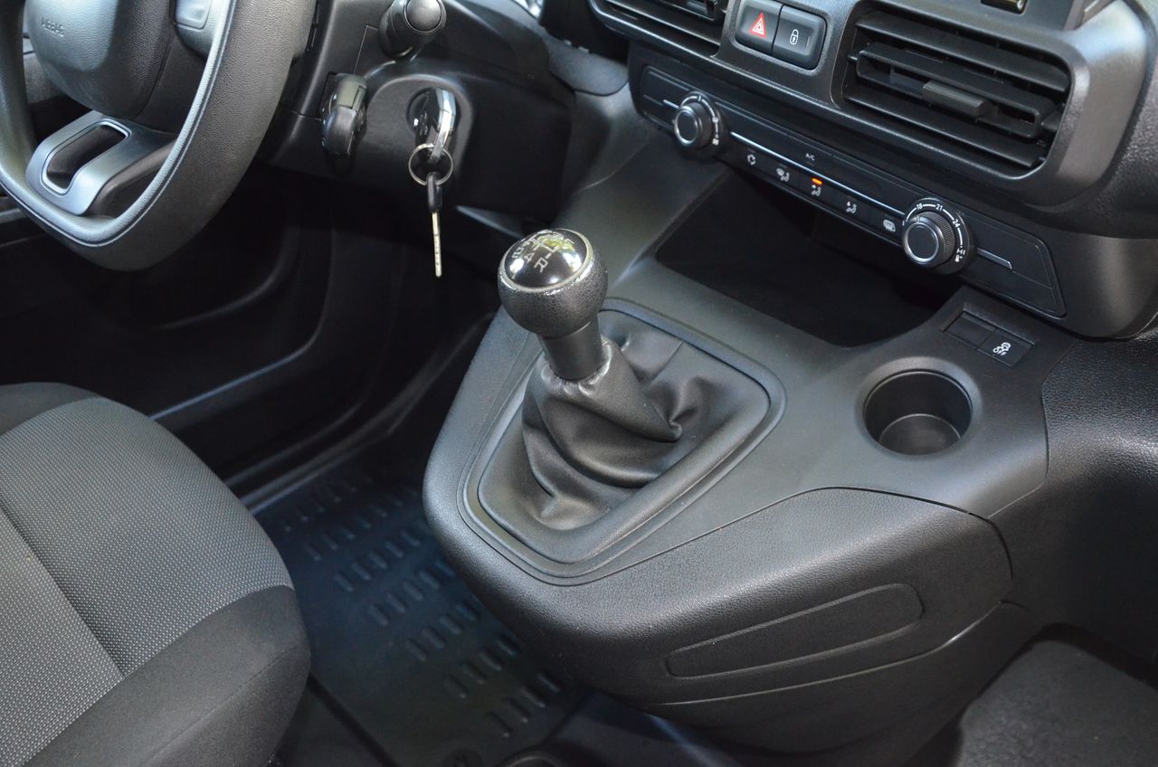 Citroën Berlingo BLUEHDI 75CV FURGÓN  ( ESTANTERÍAS MUEBLE DE TRABAJO SORTÍMO ) BOMBÍNES CERRAJERÍA EN PUERTAS  - Foto 19