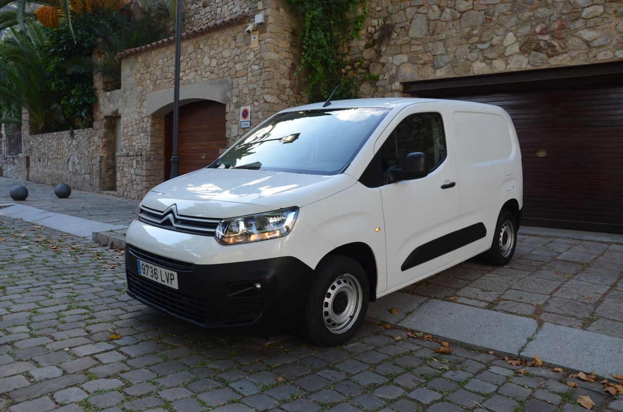 Citroën Berlingo BLUEHDI 75CV FURGÓN  ( ESTANTERÍAS MUEBLE DE TRABAJO SORTÍMO ) BOMBÍNES CERRAJERÍA EN PUERTAS  - Foto 31