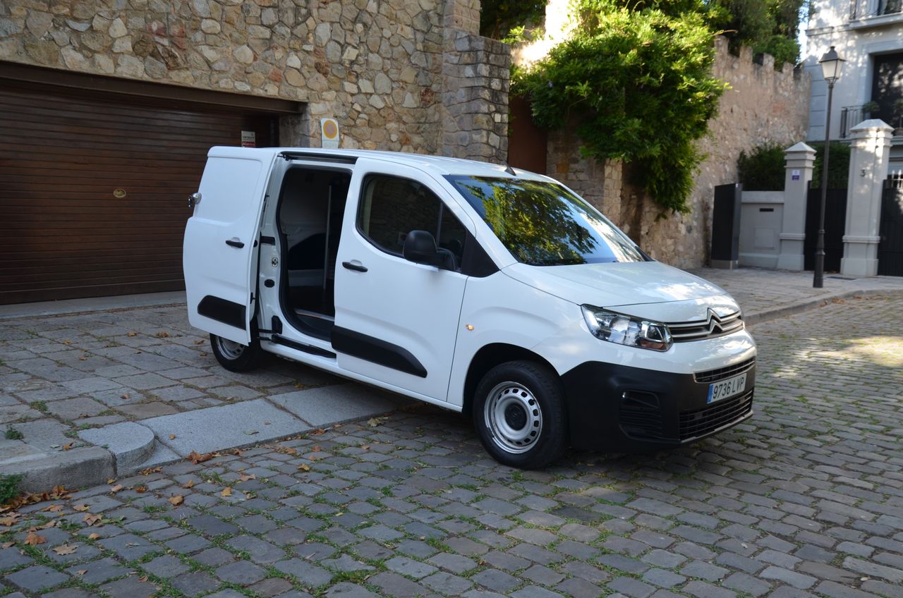 Citroën Berlingo BLUEHDI 75CV FURGÓN  ( ESTANTERÍAS MUEBLE DE TRABAJO SORTÍMO ) BOMBÍNES CERRAJERÍA EN PUERTAS  - Foto 13