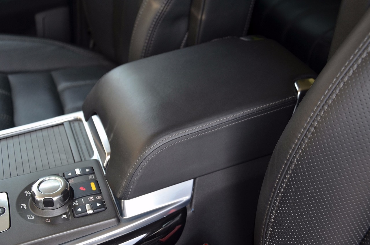 Land-Rover Range Rover Sport 3.6 TdV8  HSE  272 CV NACIONAL ../ UN SOLO PROPIETARIO..FULL OPTION - Foto 13