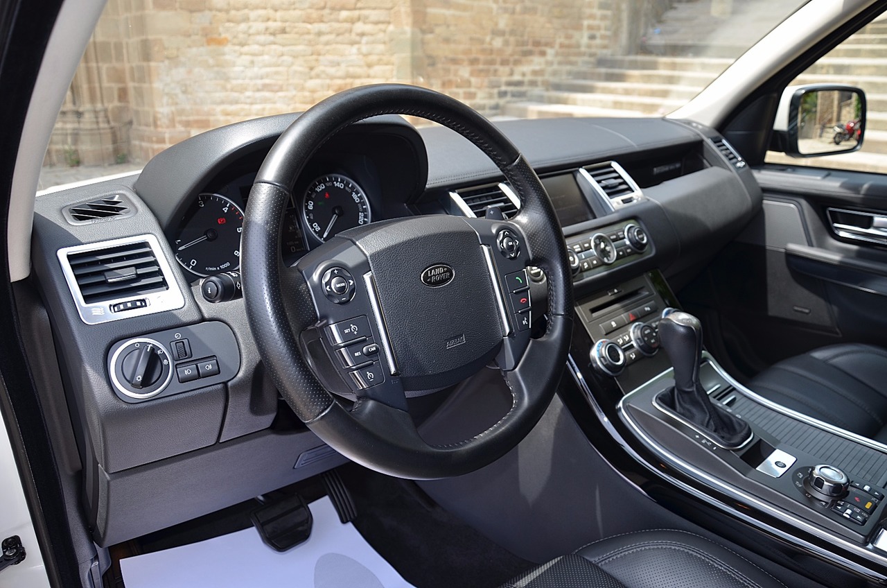 Land-Rover Range Rover Sport 3.6 TdV8  HSE  272 CV NACIONAL ../ UN SOLO PROPIETARIO..FULL OPTION - Foto 9