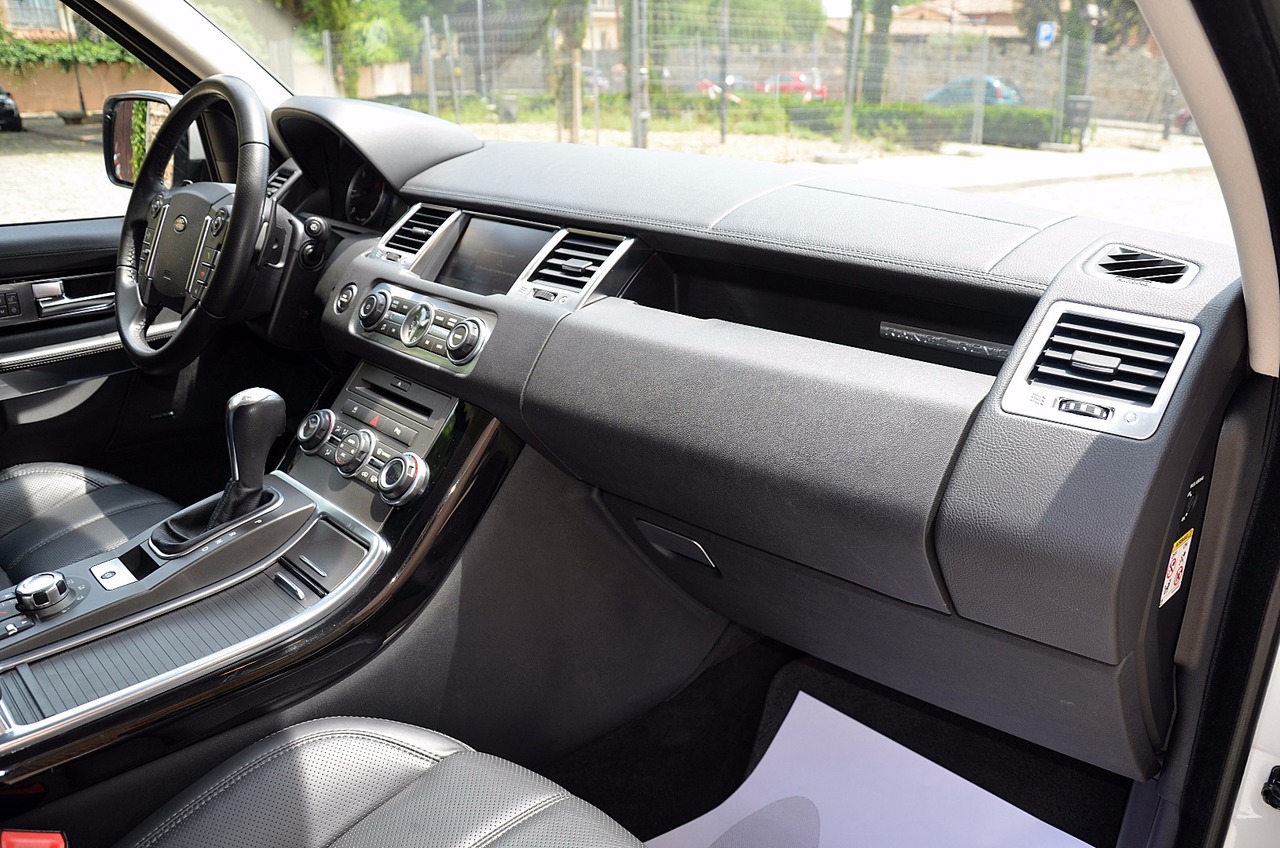 Land-Rover Range Rover Sport 3.6 TdV8  HSE  272 CV NACIONAL ../ UN SOLO PROPIETARIO..FULL OPTION - Foto 32