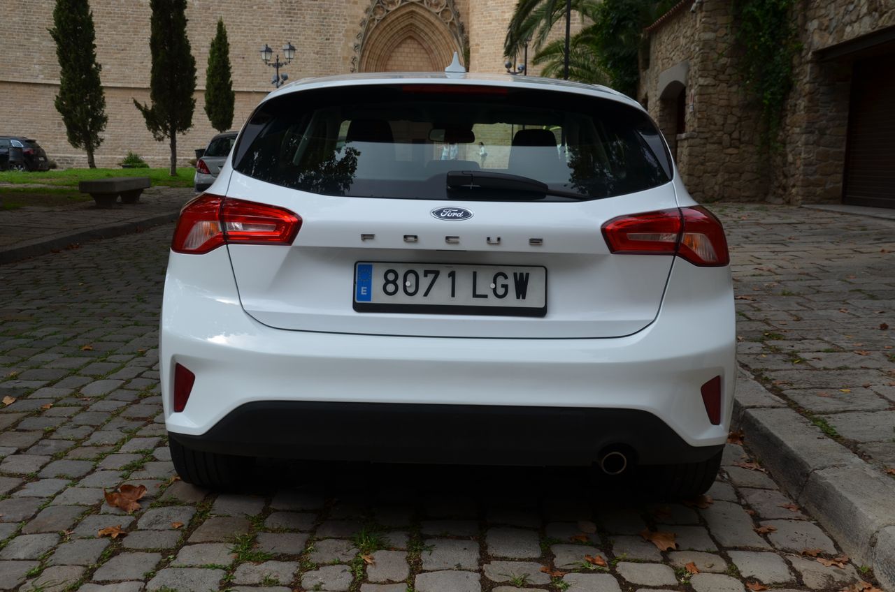 Ford Focus 1.5 ECOBLUE 120CV TREND + PLUS  / PANTALLA TÁCTIL MULTIMEDIA  - Foto 11