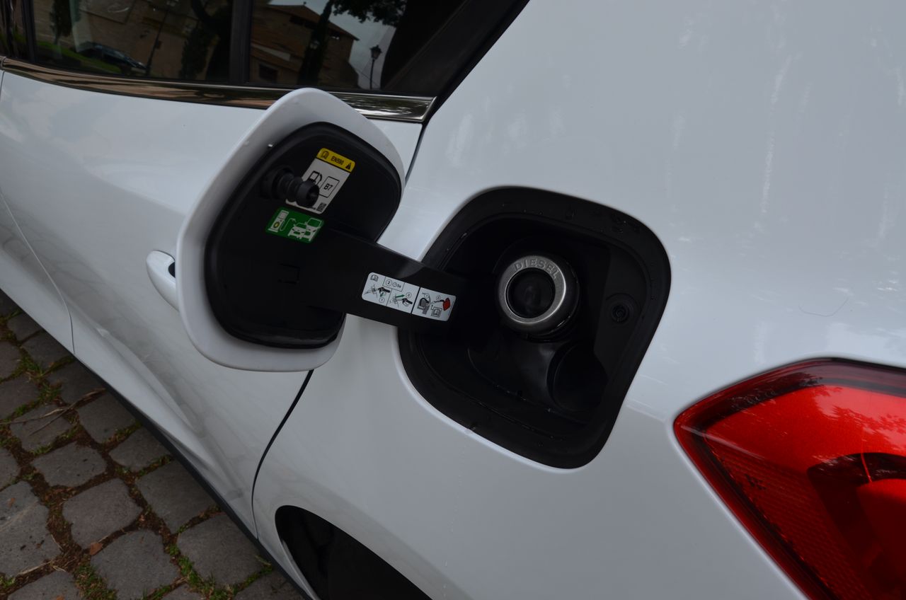 Ford Focus 1.5 ECOBLUE 120CV TREND + PLUS  / PANTALLA TÁCTIL MULTIMEDIA  - Foto 46