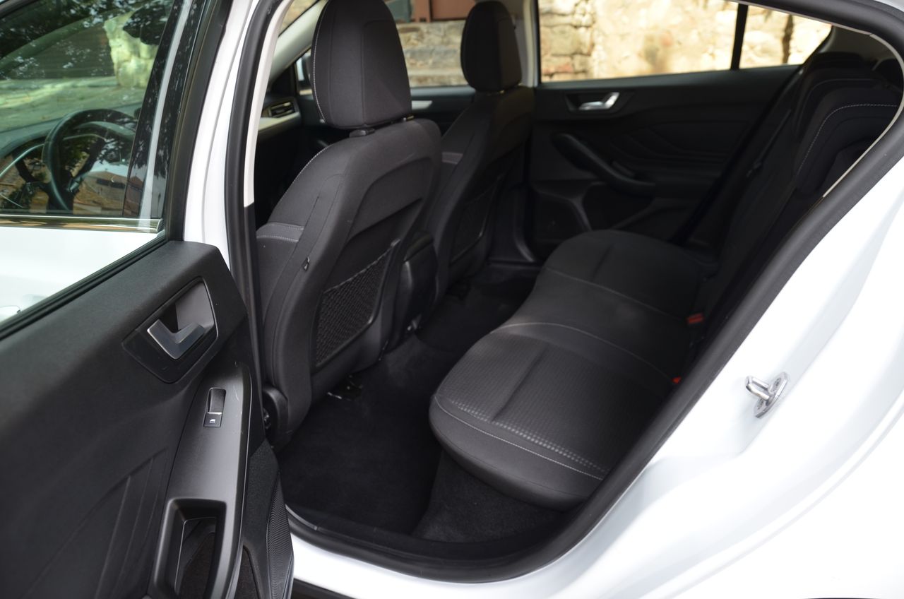 Ford Focus 1.5 ECOBLUE 120CV TREND + PLUS  / PANTALLA TÁCTIL MULTIMEDIA  - Foto 43