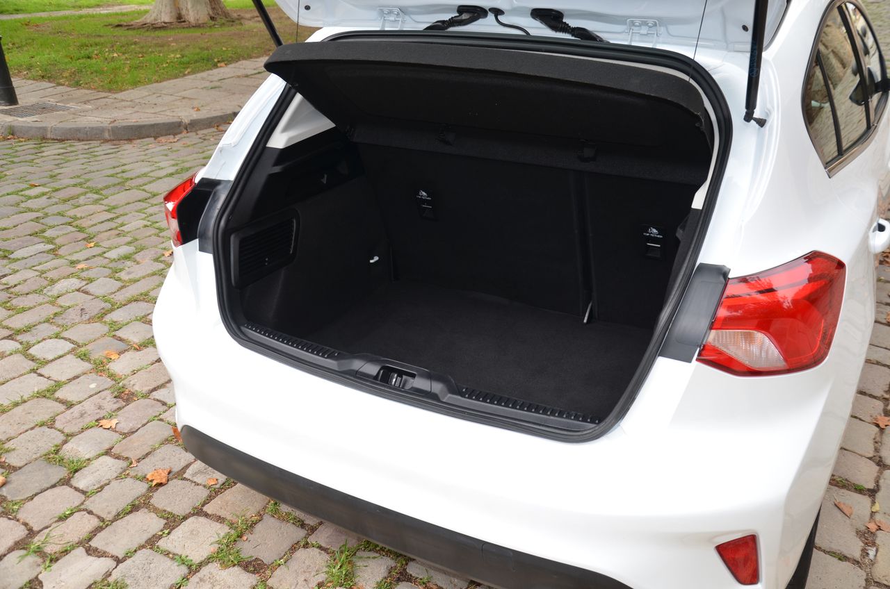 Ford Focus 1.5 ECOBLUE 120CV TREND + PLUS  / PANTALLA TÁCTIL MULTIMEDIA  - Foto 50