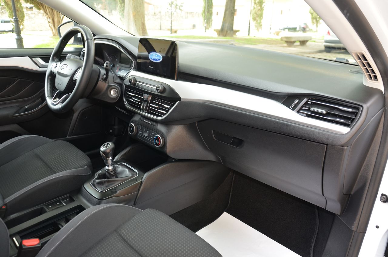 Ford Focus 1.5 ECOBLUE 120CV TREND + PLUS  / PANTALLA TÁCTIL MULTIMEDIA  - Foto 7