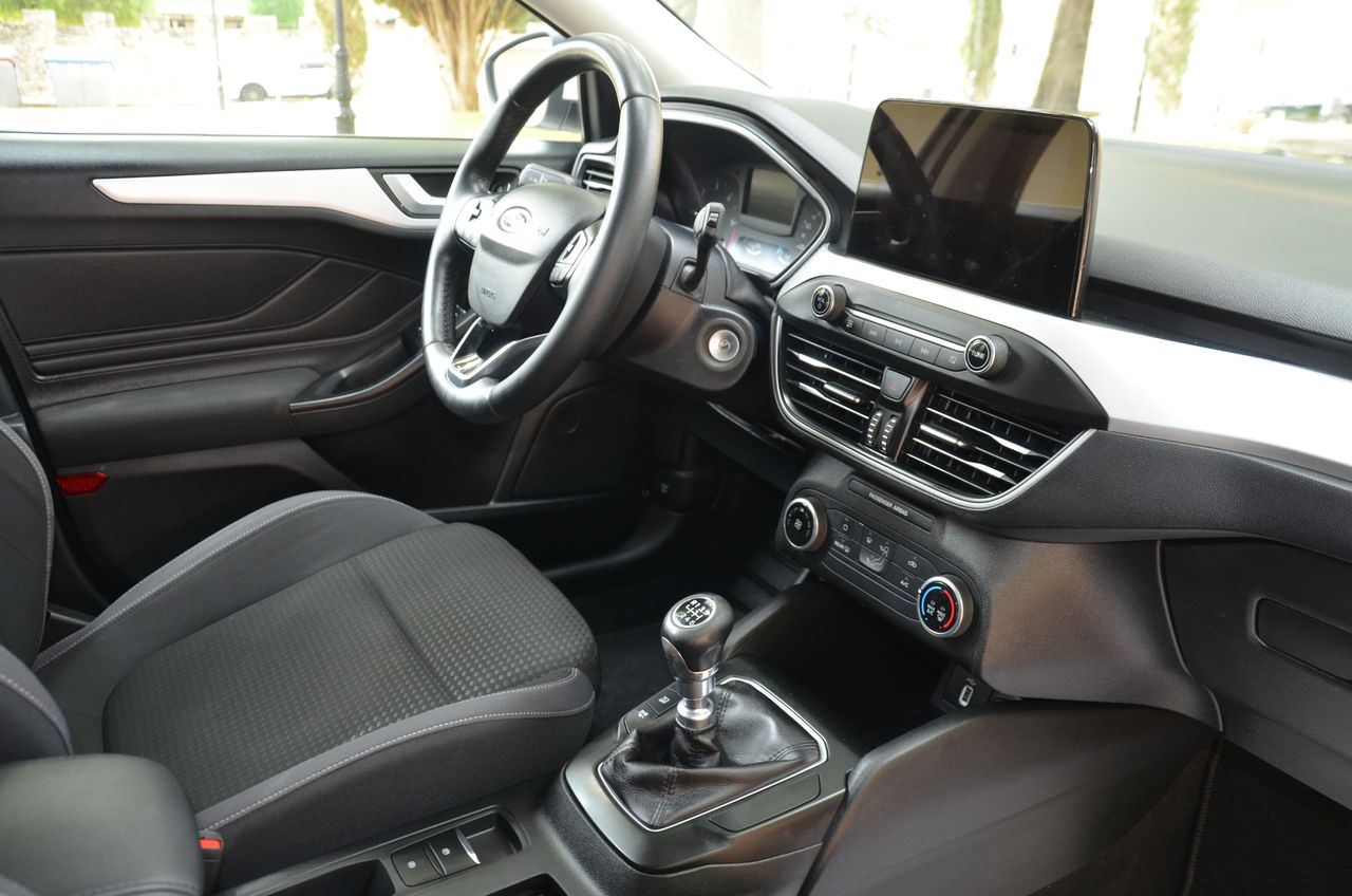 Ford Focus 1.5 ECOBLUE 120CV TREND + PLUS  / PANTALLA TÁCTIL MULTIMEDIA  - Foto 19