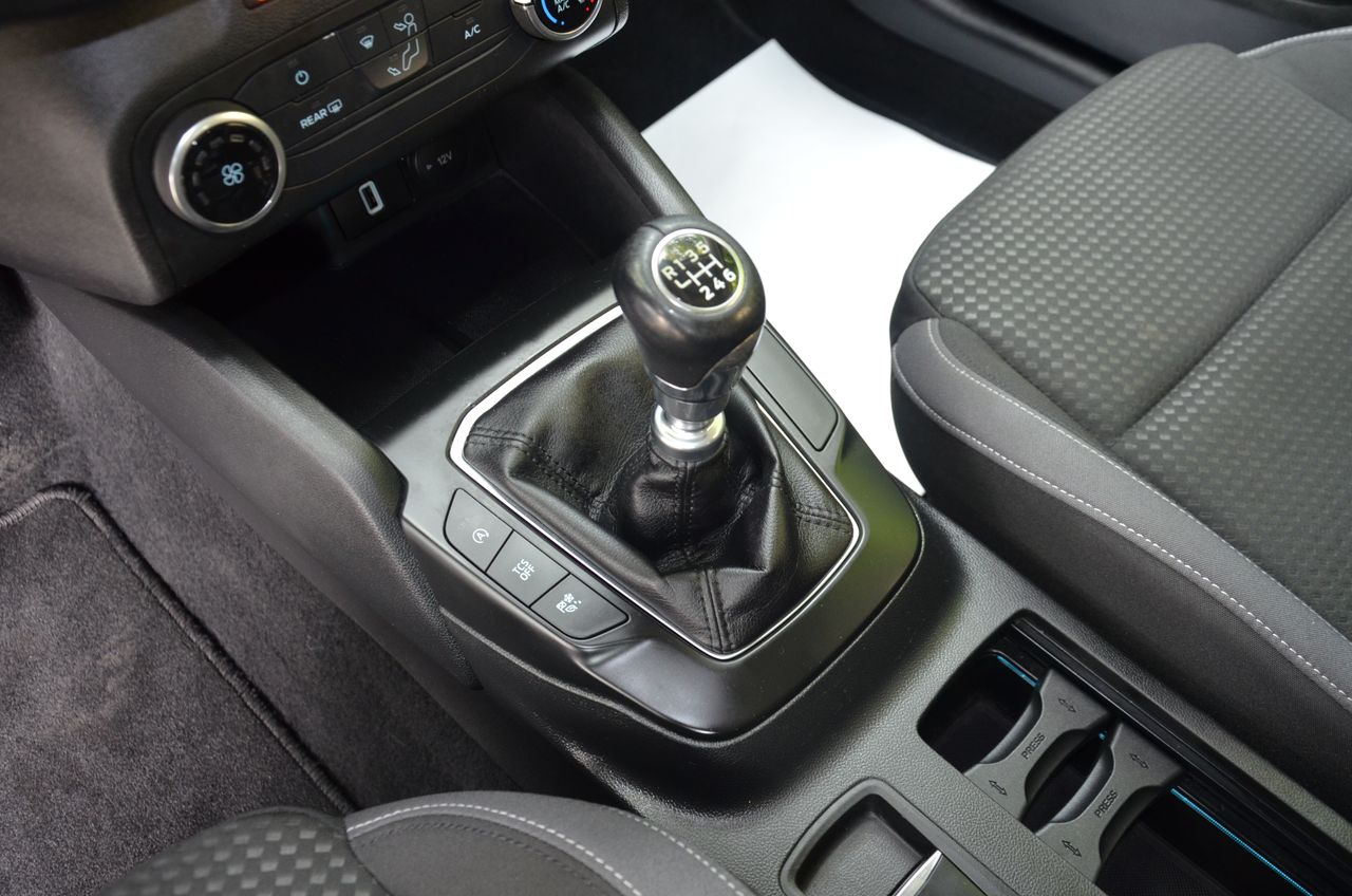 Ford Focus 1.5 ECOBLUE 120CV TREND + PLUS  / PANTALLA TÁCTIL MULTIMEDIA  - Foto 36