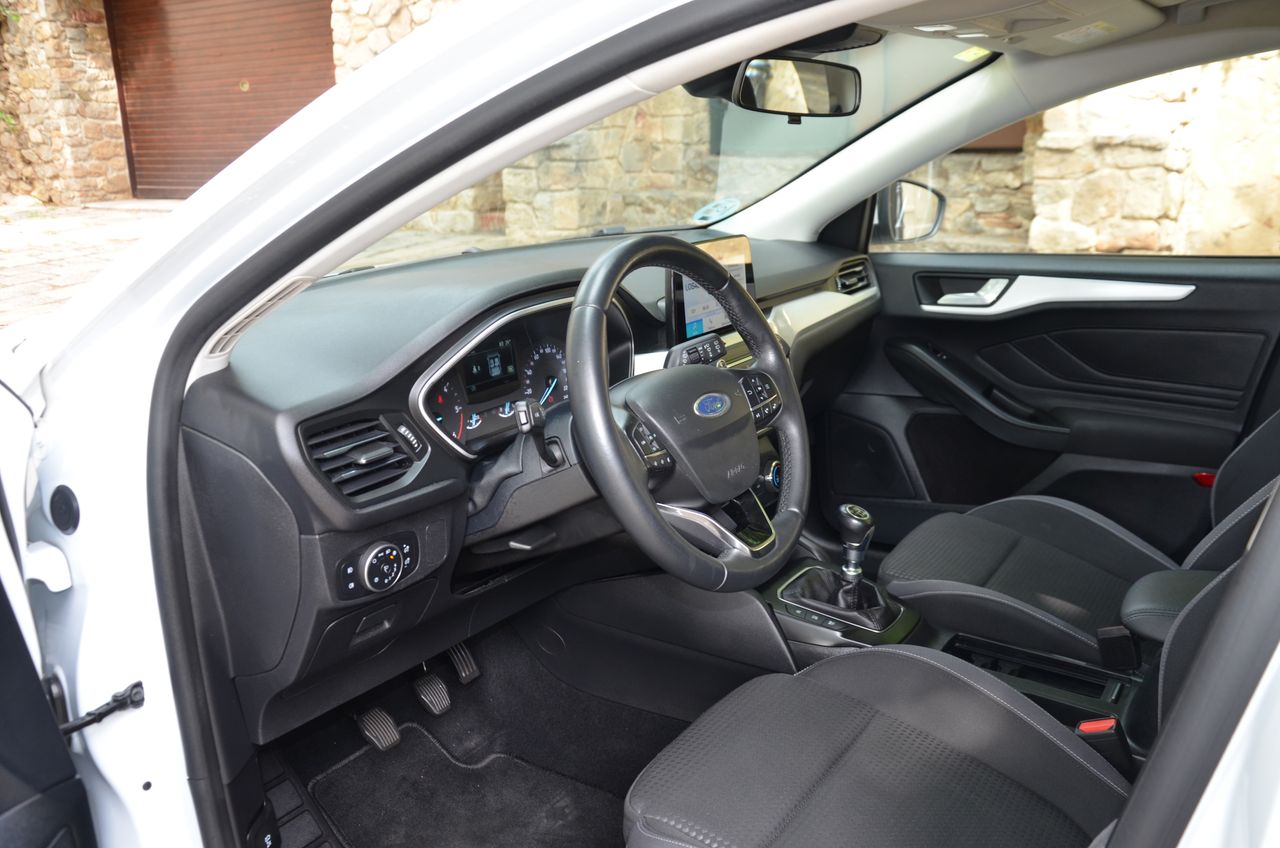 Ford Focus 1.5 ECOBLUE 120CV TREND + PLUS  / PANTALLA TÁCTIL MULTIMEDIA  - Foto 29