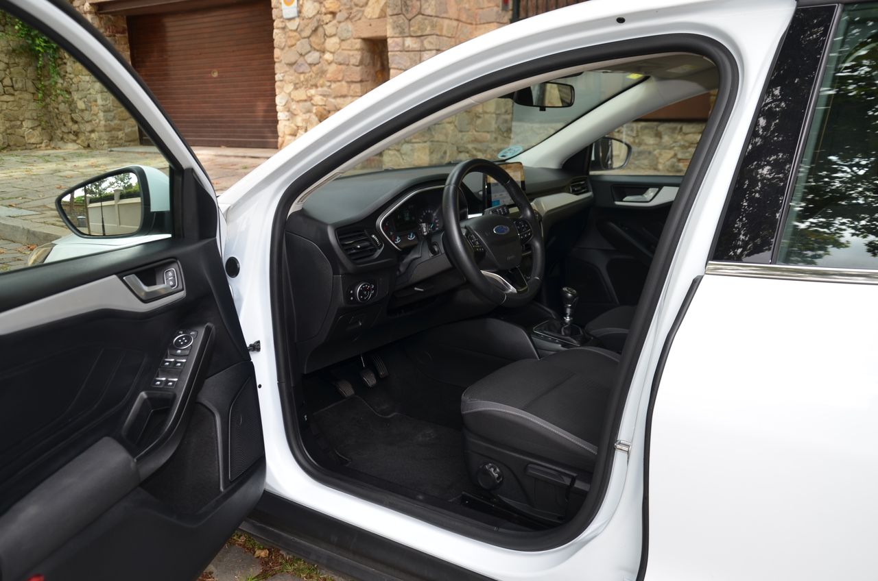 Ford Focus 1.5 ECOBLUE 120CV TREND + PLUS  / PANTALLA TÁCTIL MULTIMEDIA  - Foto 33