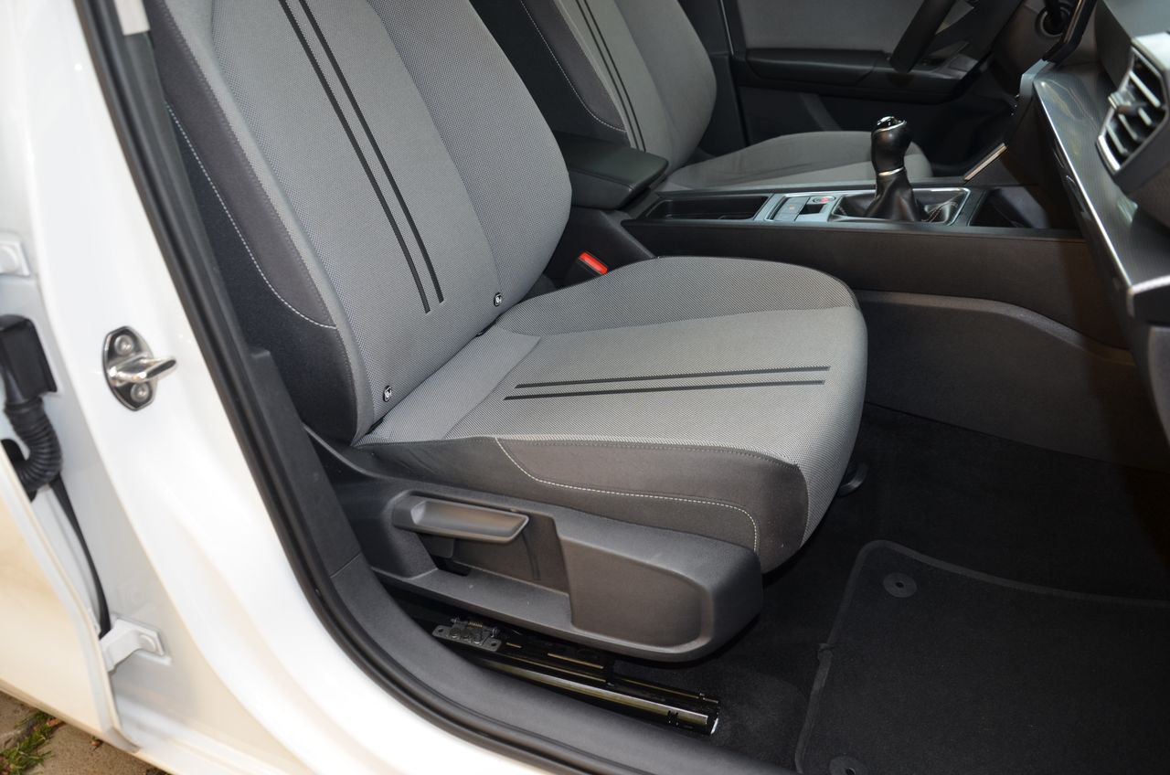 Seat Leon STYLE GO 2.0 TDI 115CV MT6 SISTEMA DE NAVEGACIÓN HIGH  - Foto 54