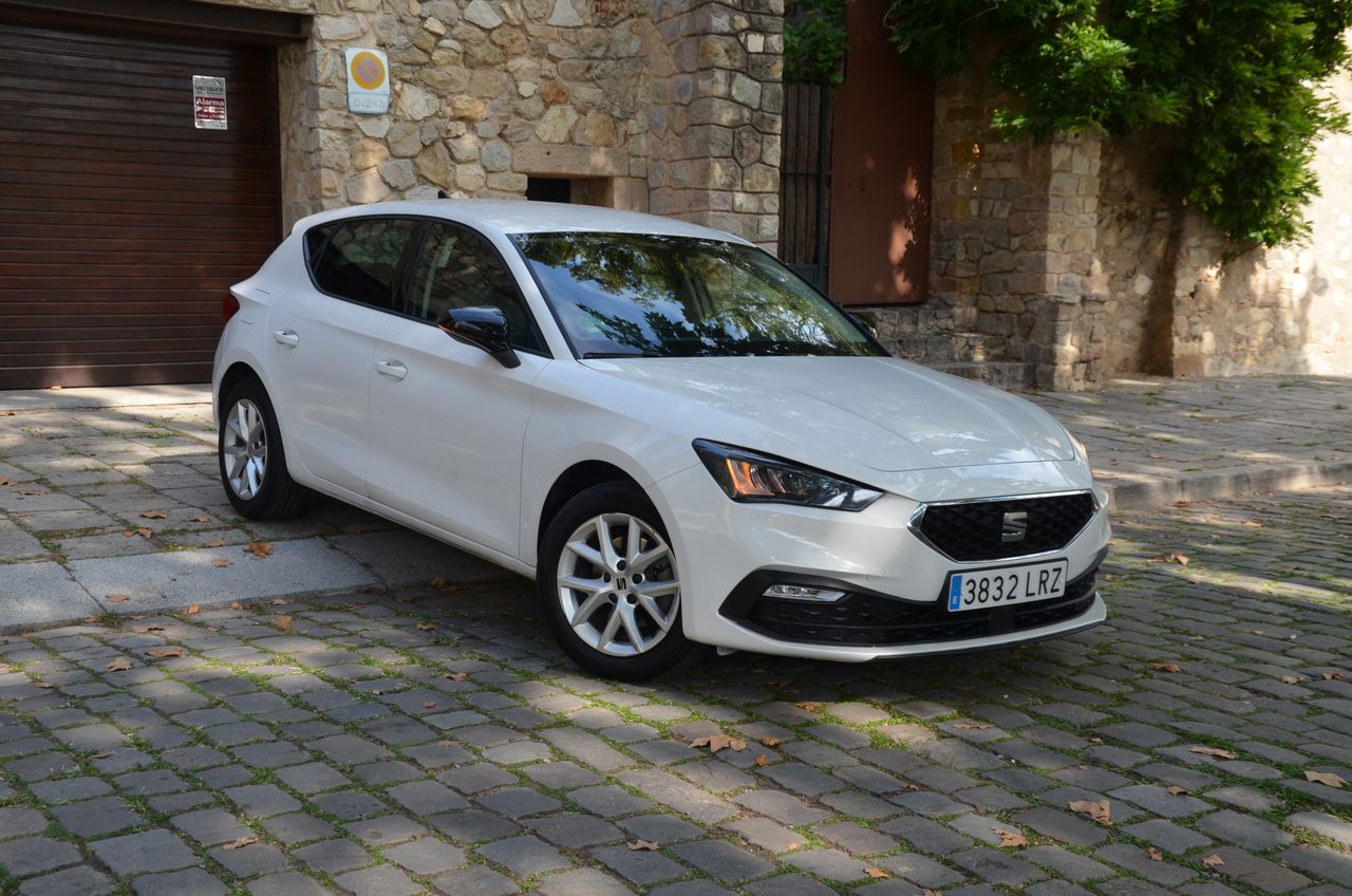 Seat Leon STYLE GO 2.0 TDI 115CV MT6 SISTEMA DE NAVEGACIÓN HIGH  - Foto 14