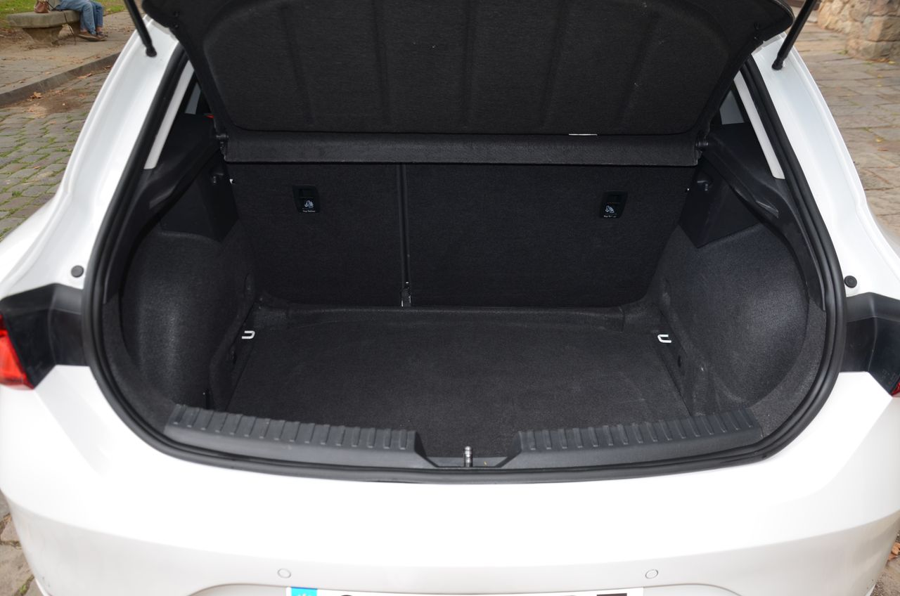 Seat Leon STYLE GO 2.0 TDI 115CV MT6 SISTEMA DE NAVEGACIÓN HIGH  - Foto 35