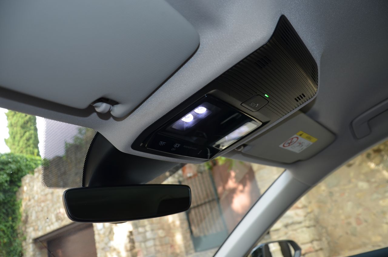 Seat Leon STYLE GO 2.0 TDI 115CV MT6 SISTEMA DE NAVEGACIÓN HIGH  - Foto 10