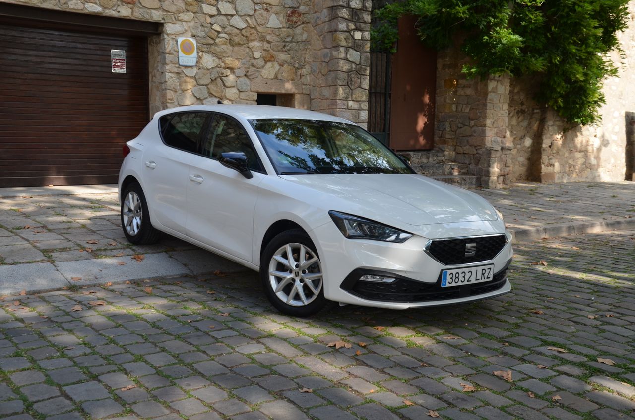 Seat Leon STYLE GO 2.0 TDI 115CV MT6 SISTEMA DE NAVEGACIÓN HIGH  - Foto 60