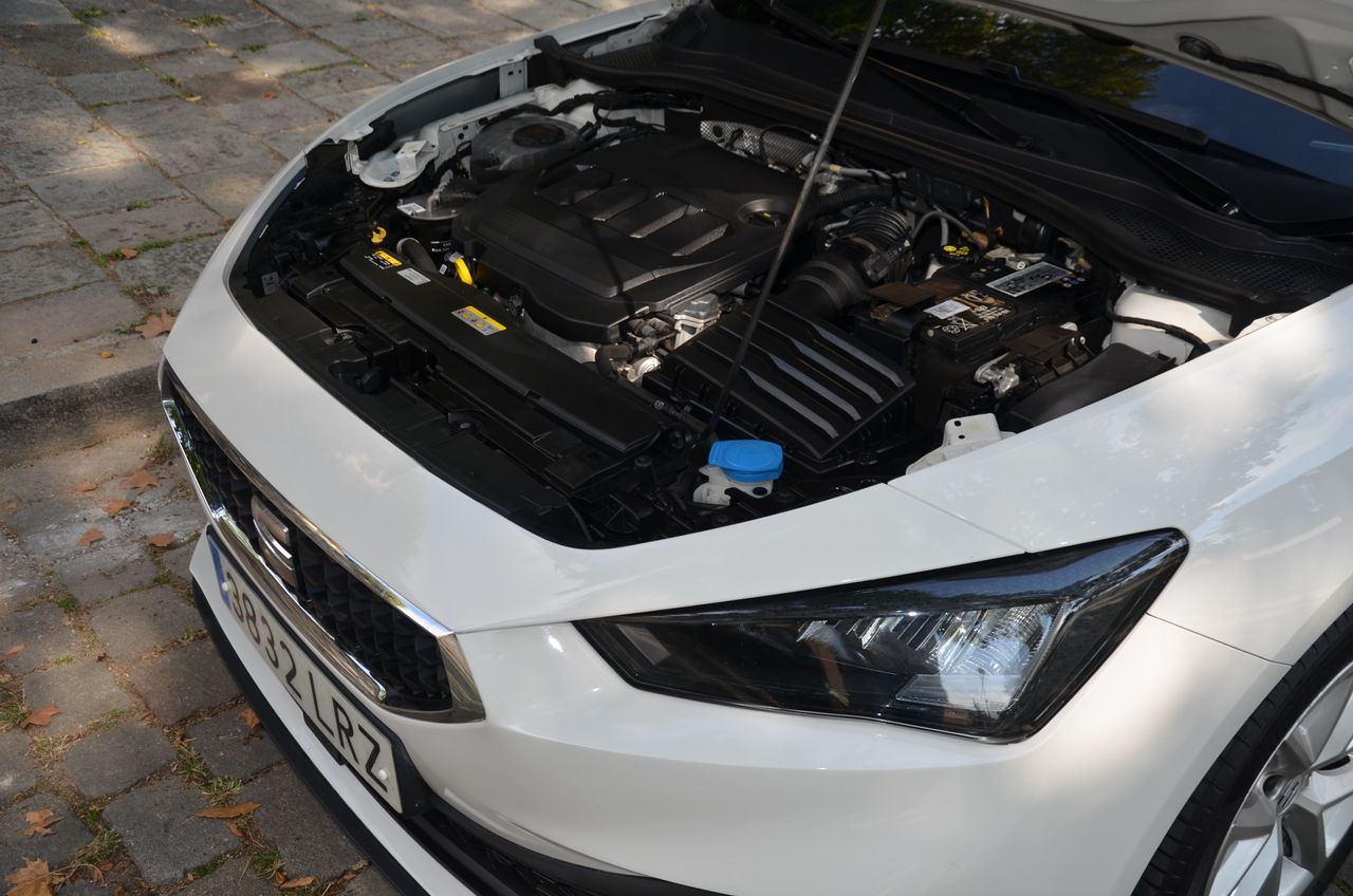 Seat Leon STYLE GO 2.0 TDI 115CV MT6 SISTEMA DE NAVEGACIÓN HIGH  - Foto 68