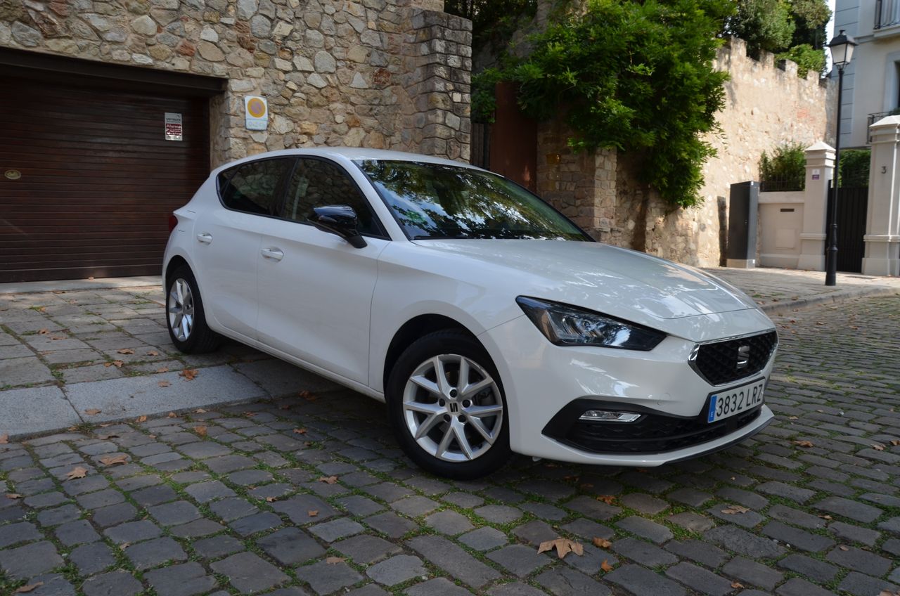 Seat Leon STYLE GO 2.0 TDI 115CV MT6 SISTEMA DE NAVEGACIÓN HIGH  - Foto 49