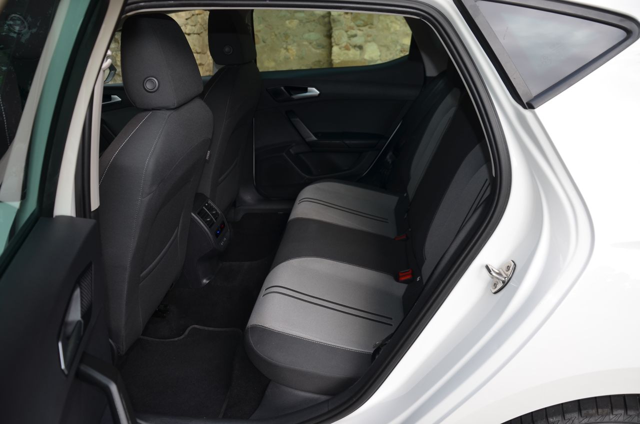 Seat Leon STYLE GO 2.0 TDI 115CV MT6 SISTEMA DE NAVEGACIÓN HIGH  - Foto 22