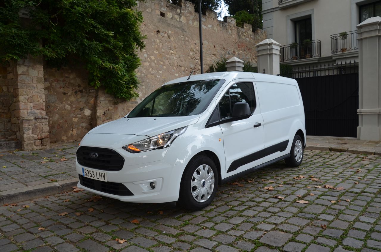 Ford Transit Connect FURGÓN 240 L2 TREND 1,5 ECOBLUE 100CV EXTRALARGA SUELO REFORZADO ( BOMBINES DE CERRAJERÍAS ANTIRROBO )  - Foto 9