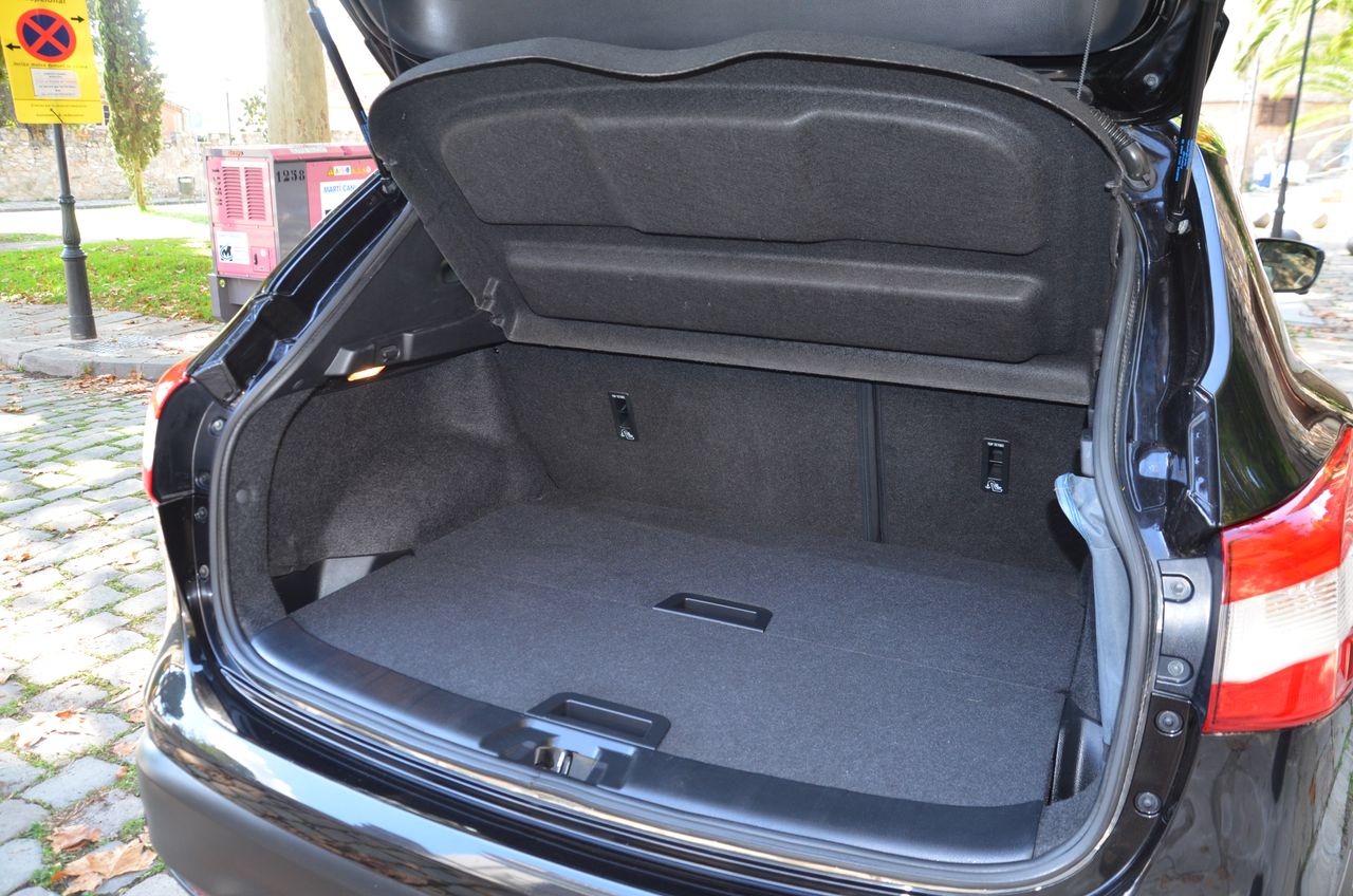 Nissan Qashqai 1.6DCI 4X4 -I TEKNA PREMIUM + PIEL FULL OPCIÓN... - Foto 29