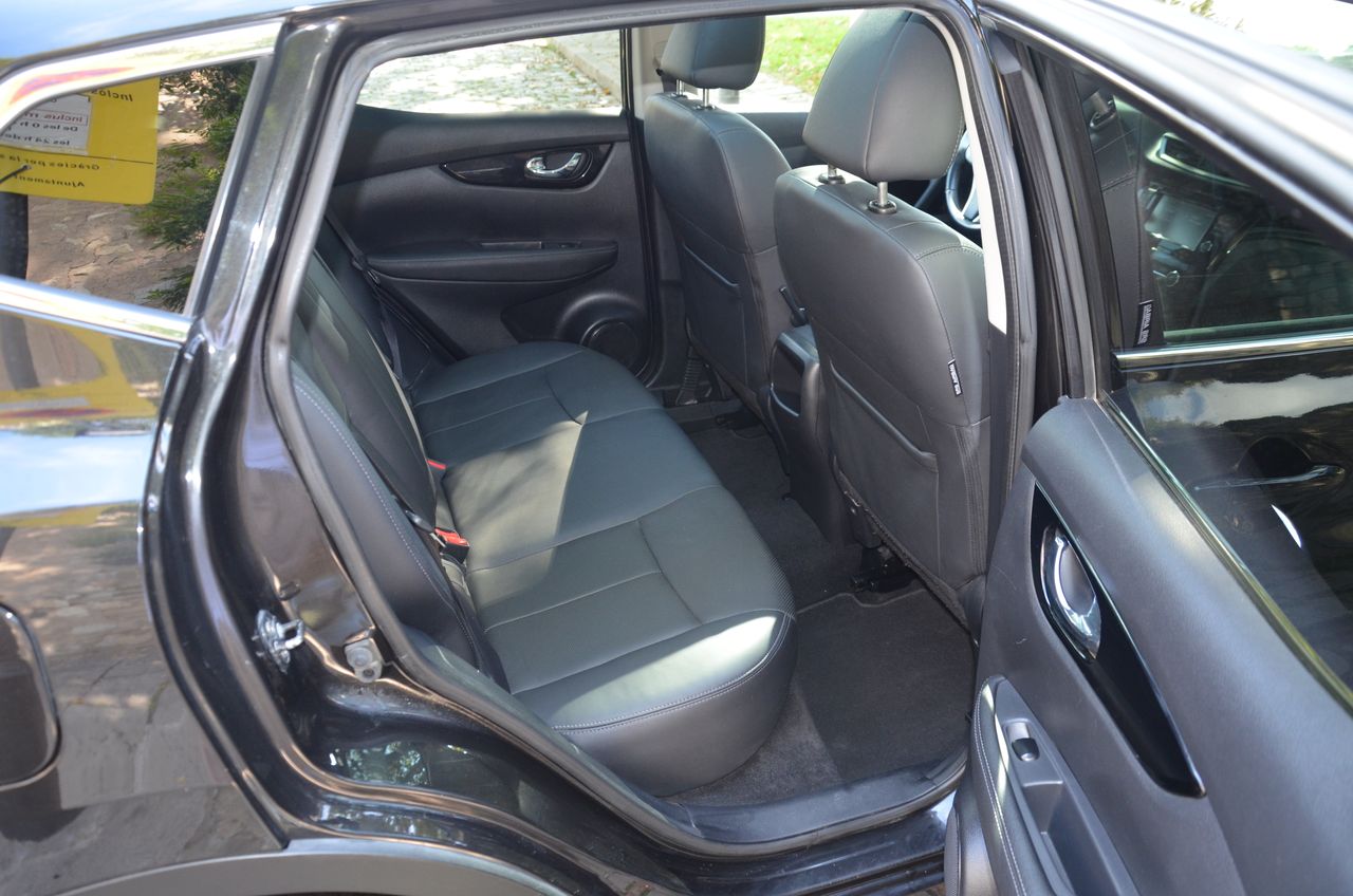Nissan Qashqai 1.6DCI 4X4 -I TEKNA PREMIUM + PIEL FULL OPCIÓN... - Foto 49