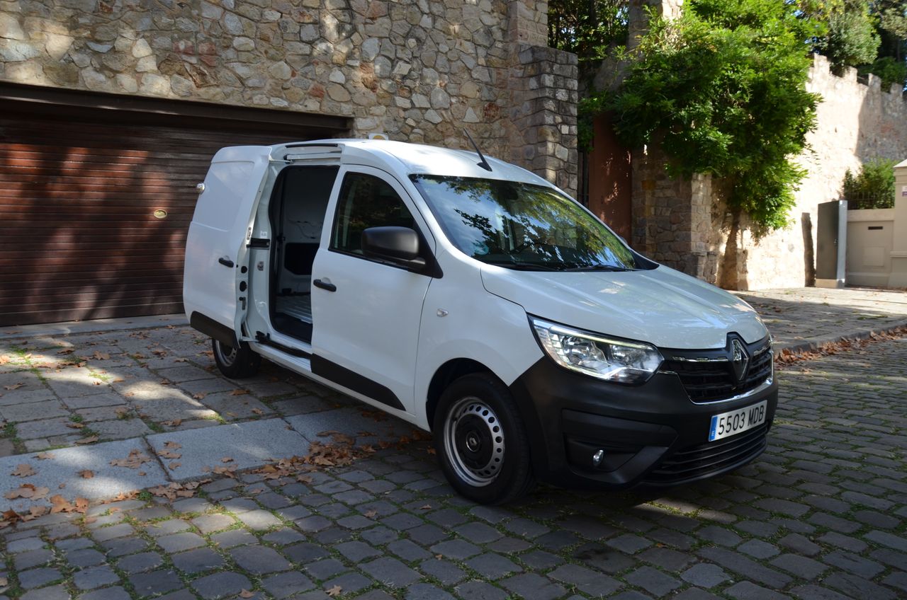 Renault Express CONFORT 1.5 BlueDci 70KW ( 95CV ) FURGÓN  / CERRADURAS ANTIRROBO  - Foto 35