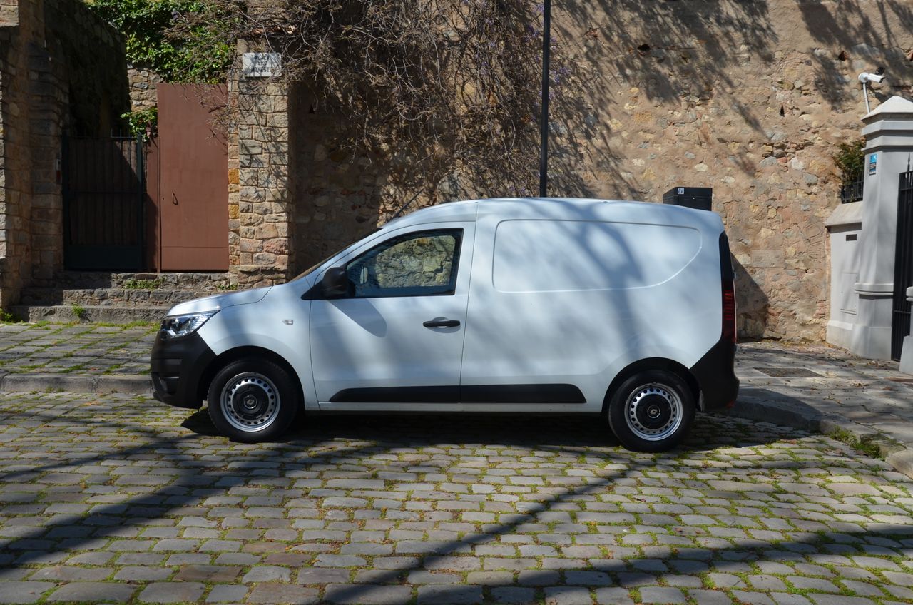 Renault Express CONFORT 1.5 BlueDci 70KW ( 95CV ) FURGÓN  / CERRADURAS ANTIRROBO  - Foto 9